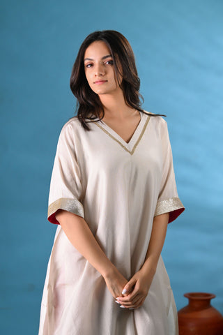 Ivory Tissue Kurta with magenta pants (Set of 2)