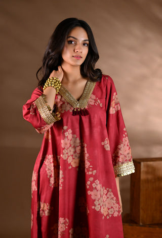 Red Crepe V-Neck Coin Detailing Kurta Set (Set of 2)