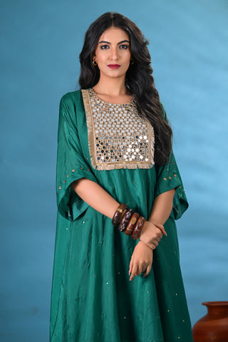 Heer Green Mirror Work Yoke Kurta Set (Set of 3)