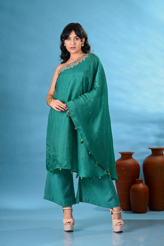 Heer Green One-Shoulder Kurta Set (Set of 2)