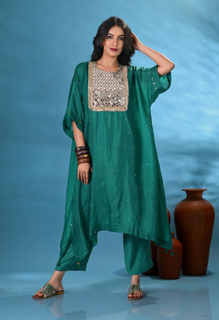 Heer Green Mirror Work Yoke Kurta Set (Set of 3)