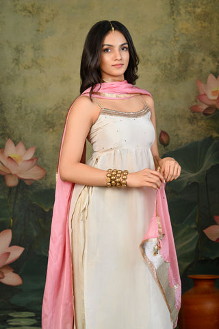 Naina Golden Hand Embroidered Kurta Set with Light-Pink Dupatta