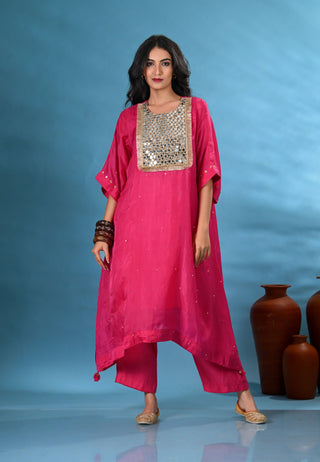 Laila Magenta Pink Mirror Work Yoke Kurta Set (Set of 3)
