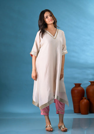 Ivory Tissue kurta with light pink pants (Set of 2)