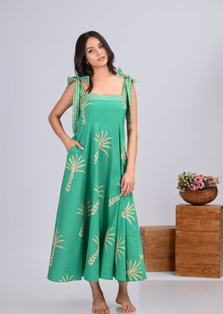 Green & Beige Palm Tree Print Umbrella Tie-Up Maxi Dress