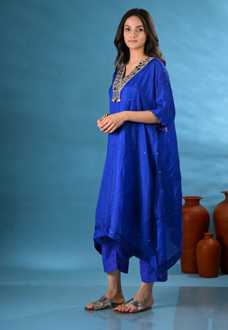 Noori Blue V-Neck Mirror Work Kurta Set (Set of 3)