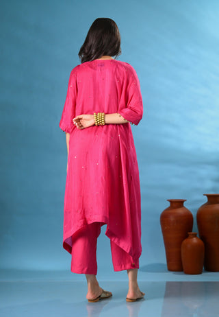 Laila Magenta Pink V-Neck Mirror Work Kurta Set (Set of 3)