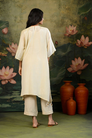 Tara Golden Mirror Work Yoke Kurta Set (Set of 3)