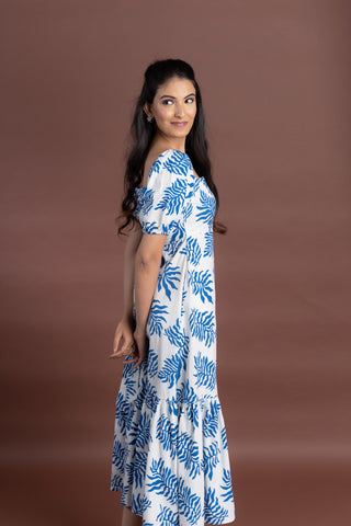 FIONA SWEETHEART NECK MAXI DRESS